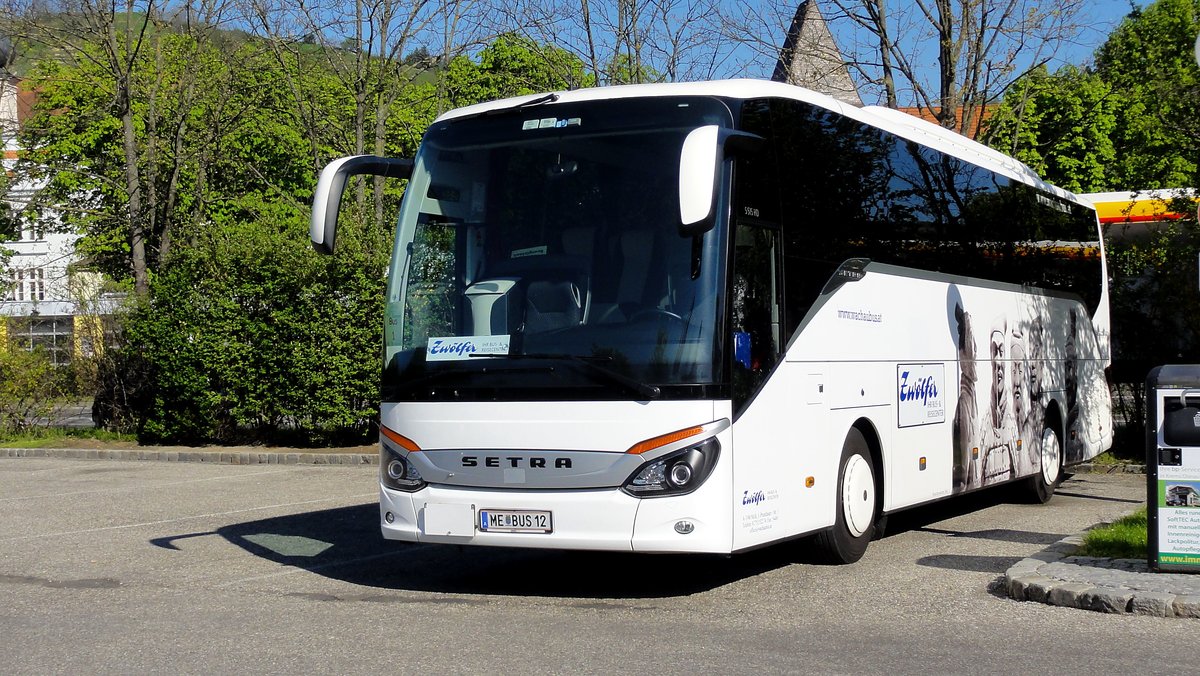 Setra 515 HD  Wachaubus  von Zw�lfer Reisen aus Nieder�sterreich in Krems.