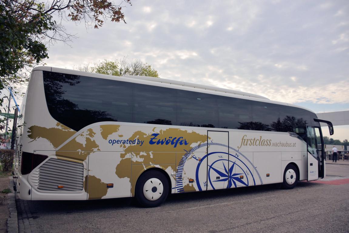 Setra 515 HD von Zw�lfer Reisen aus �sterreich 2017 in Krems.