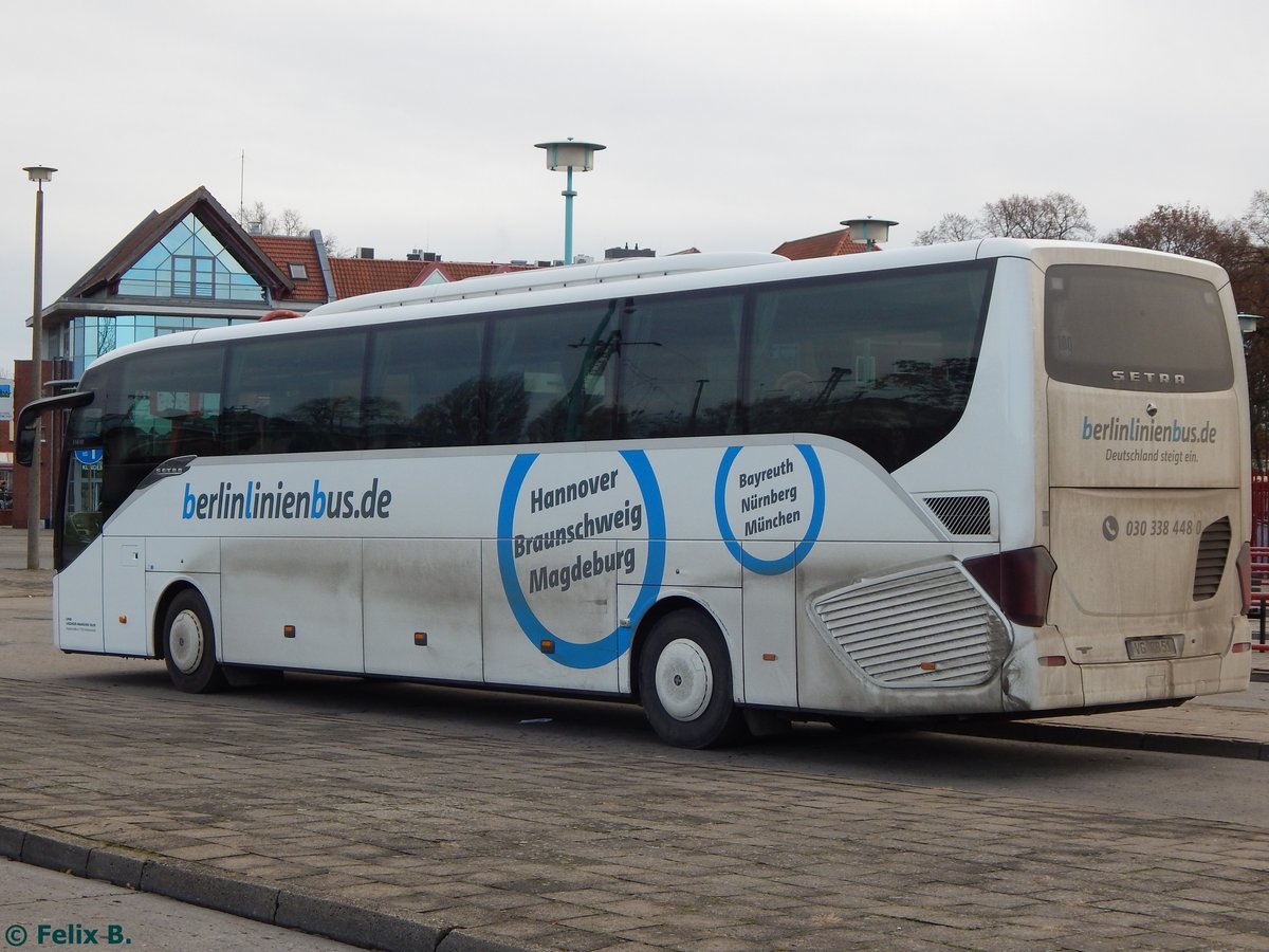 Setra 516 HD von BerlinLinienBus/URB in Neubrandenburg. 