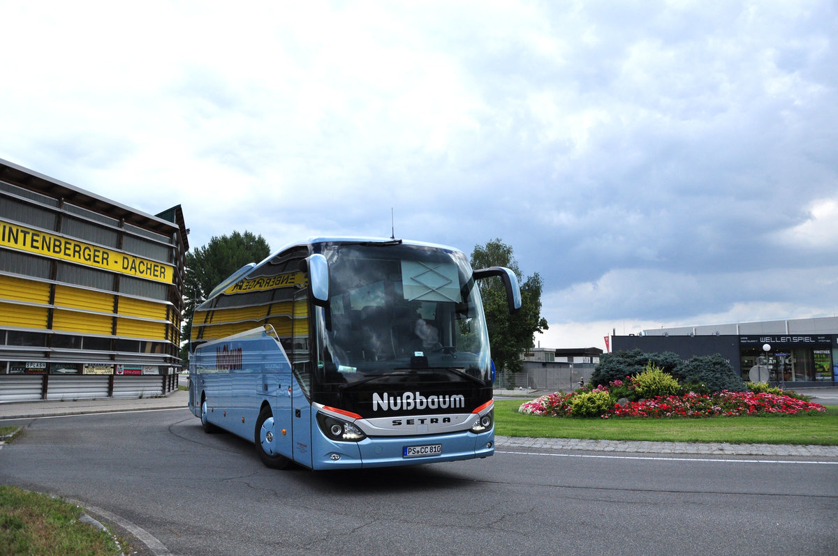 Setra 516 HD von NU�BAUM Reisen aus der BRD in Krems gesehen.