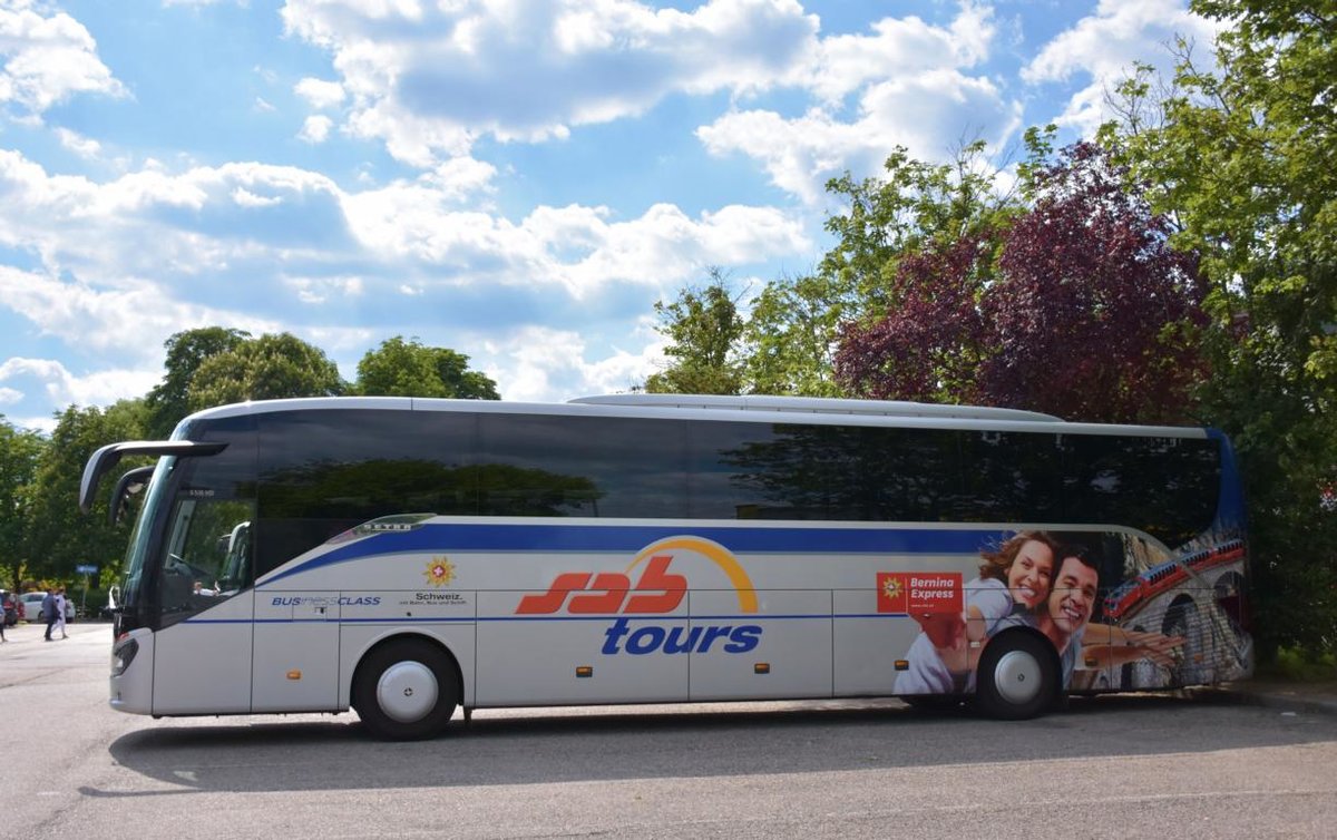 Setra 516 HD von SAB Tours aus �sterreich in Krems.
