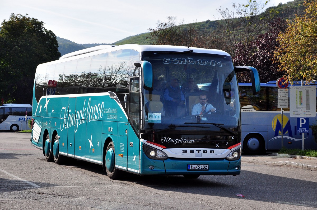 Setra 516 HD von Sch�rnig Reisen aus der BRD am 24.9.2014 in Krems.