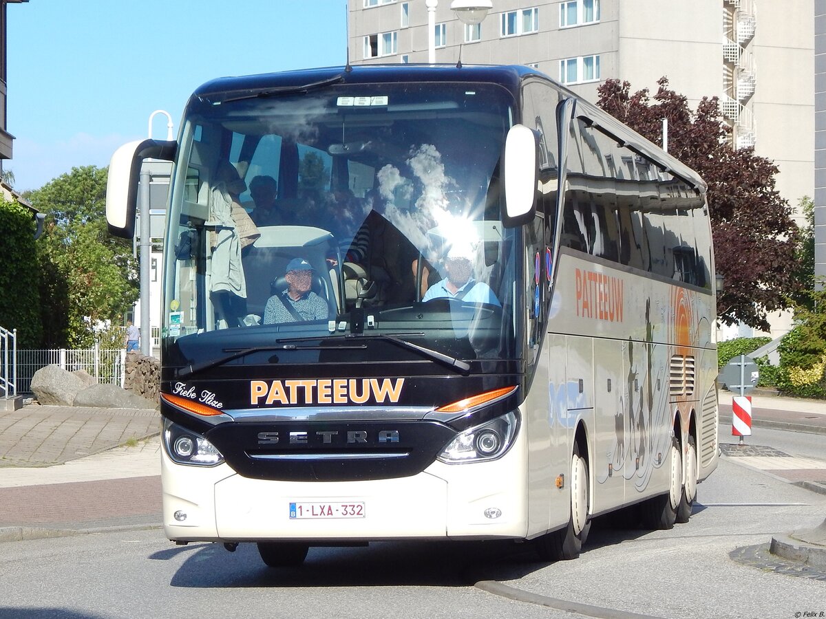 Setra 516 HDH von Patteeuw aus Belgien in Sassnitz.