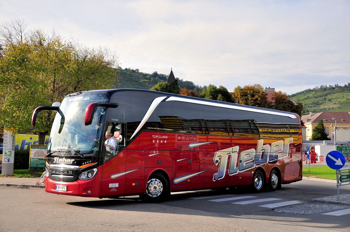 Setra 516 HDH von Tieber Reisen aus der Steiermark/�sterreich am 20.9.2014 in Krems.