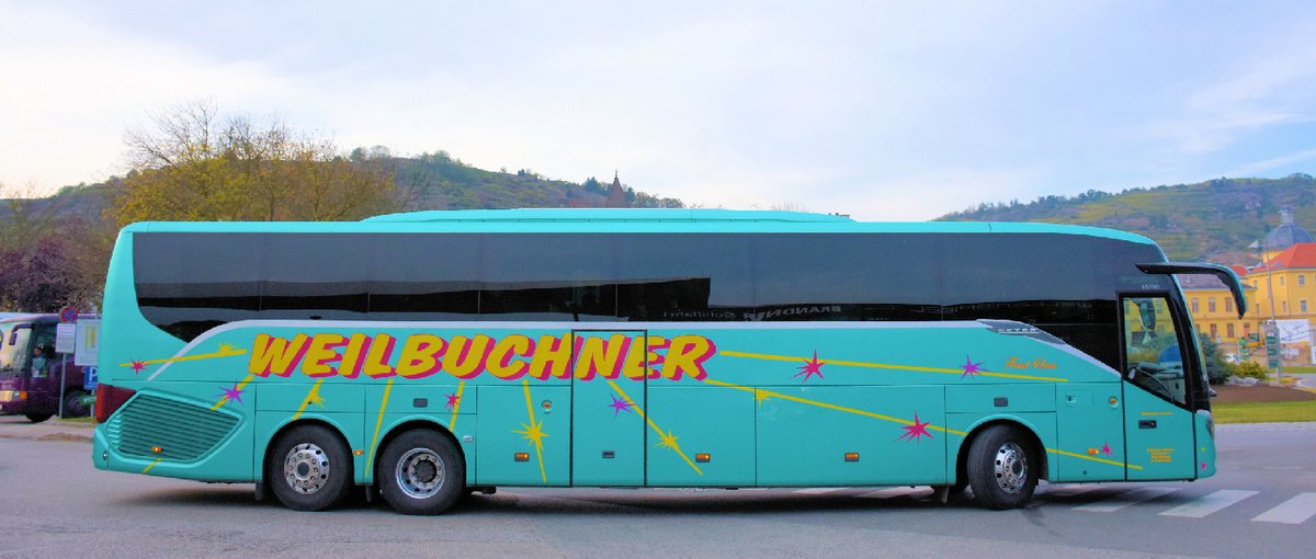 Setra 517 HD von WEILBUCHNER Reisen aus �sterreich in Krems.