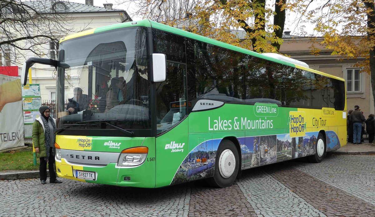 Setra von  Albus Salzburg  steht bereit f�r die n�chste Stadtrundfahrt im Dezember 2018