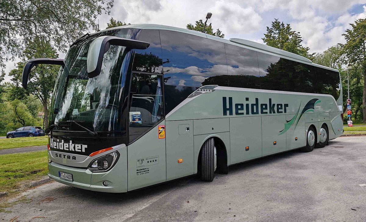 Setra S 516 HD des Busunternehmens HEIDECKER