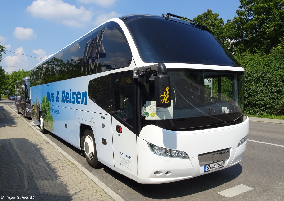 SH Bus & Reisen aus Schwerin | SN-SH 530 | Neoplan N 1216 HD Cityliner | 26.08.2019 in Stuttgart