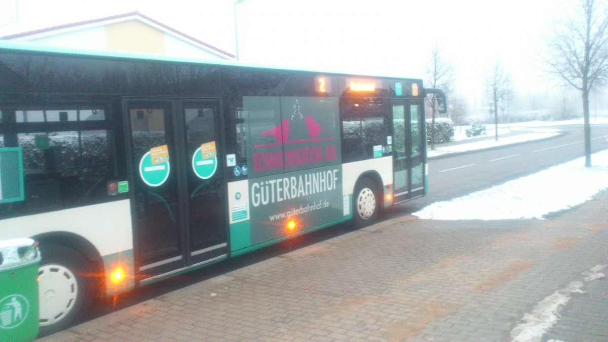 ...so machen die beiden Wagen NB SW 559/582 Werbung f�r den G�terbahnhof wo jeder wagen ein anderes Traffic Board bekommen hat.....wo sich nach und nach eine neue Mitte entwickelt hat mit Gastst�tten, Pizza-Lieferdienst Umzugs-Unternehmen usw. .......
