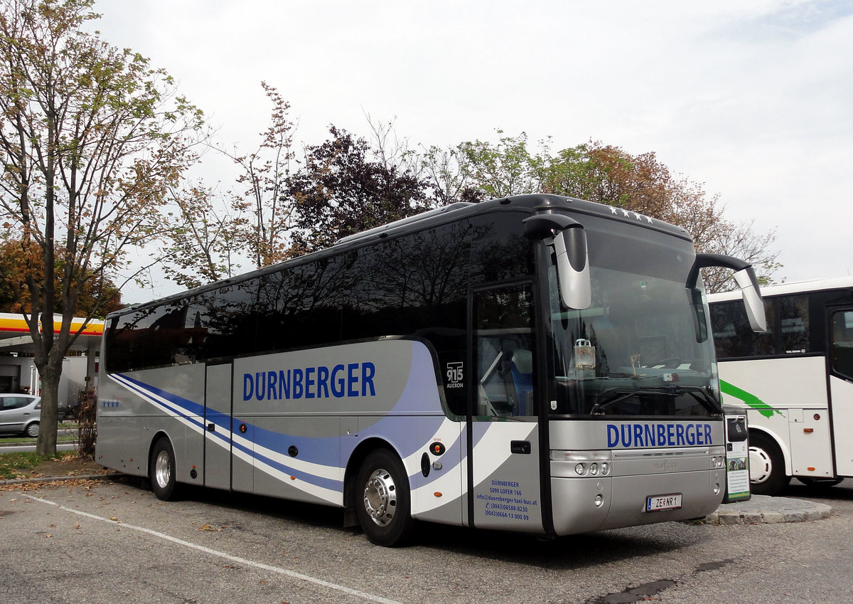 Van Hool T915 Alicron von D�rnberger Reisen aus �sterreich in Krems gesehen.