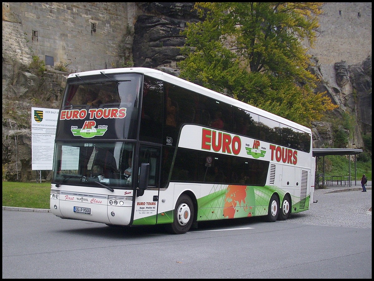 Van Hool TD925 von Euro Tours aus Deutschland bei der Festung K�nigsstein.
