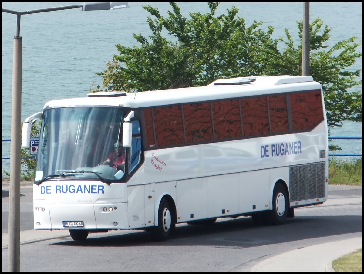 VDL Bova Futura von De R�ganer aus Deutschland im Stadthafen Sassnitz. 