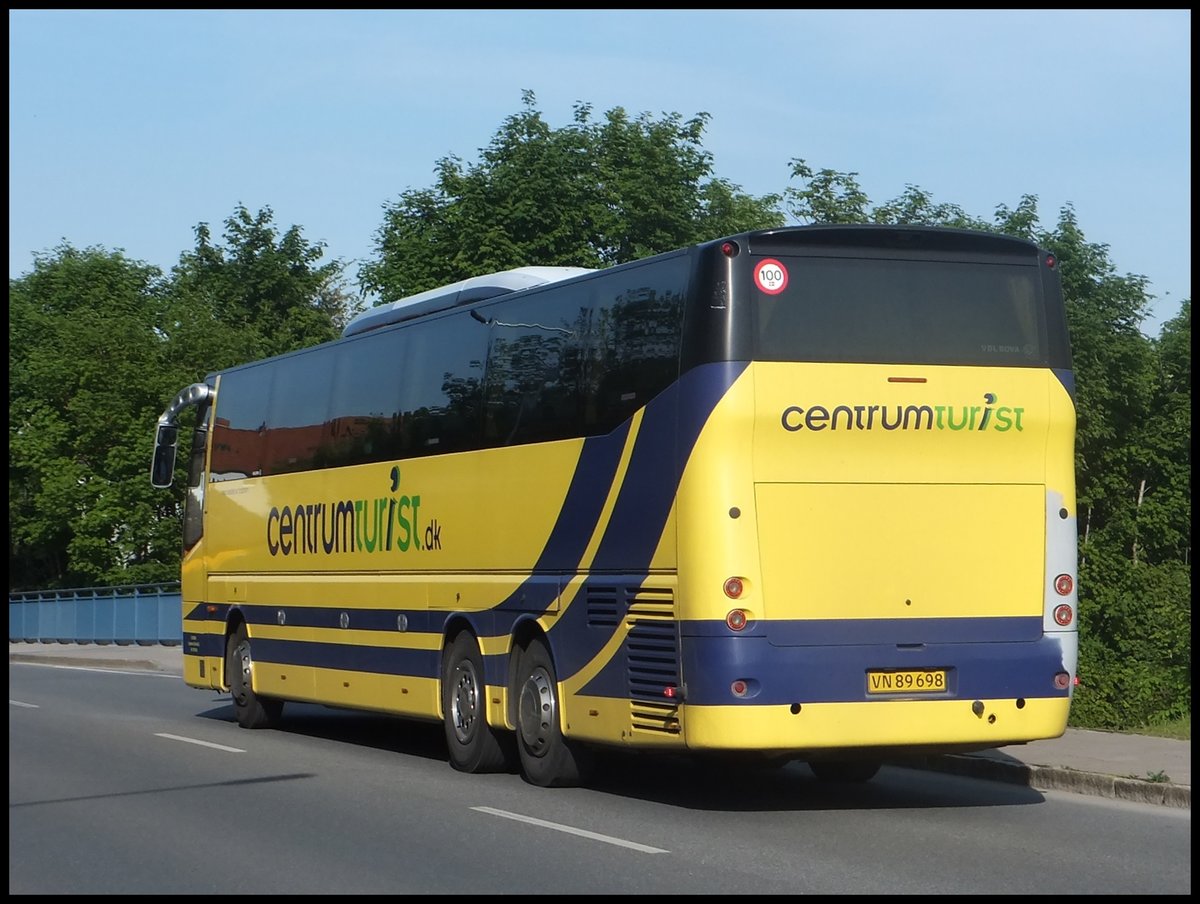 VDL Bova Magiq von CentrumTurist aus Dänemark in Sassnitz.
