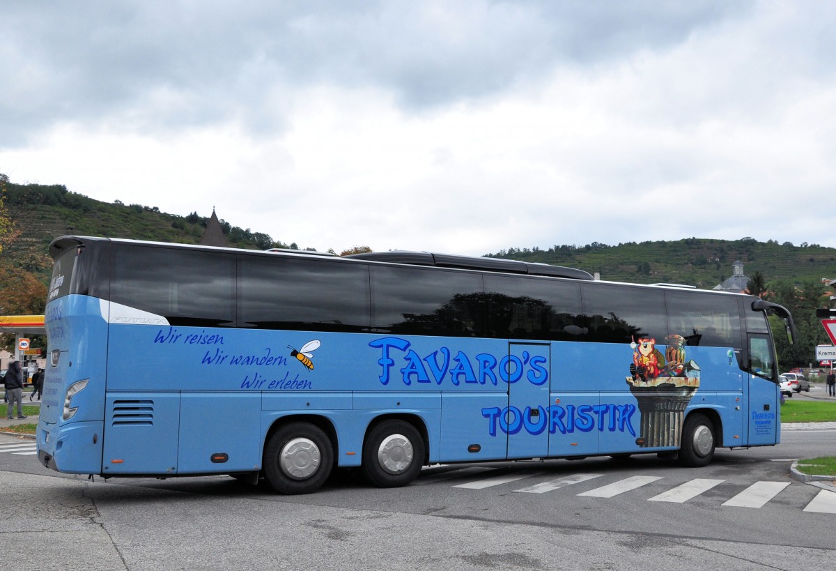 VDL FUTURA von FAVARO`s Touristik aus �sterreich im September 2013 in Krems.