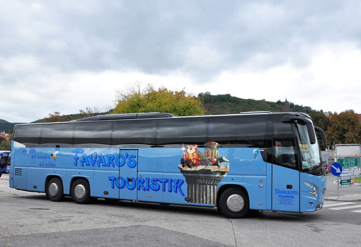 VDL FUTURA von FAVARO`s Touristik aus �sterreich im September 2013 in Krems.