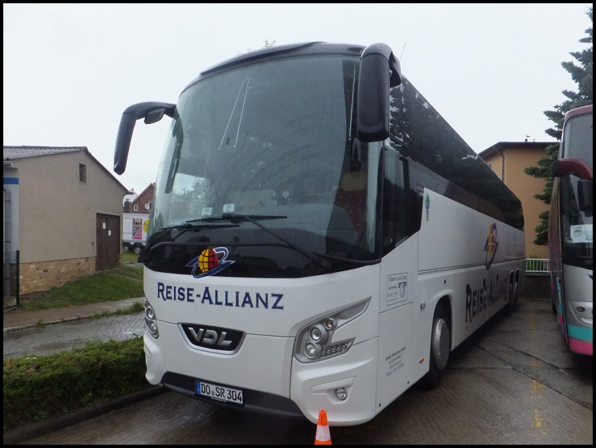 VDL Futura von Reise-Allianz/Sch�tz Reisedienst aus Deutschland in Sassnitz.