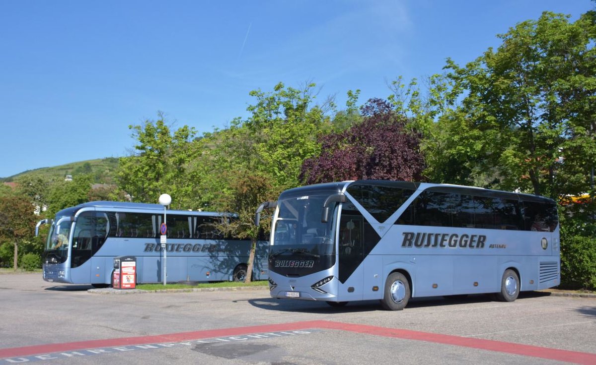 Viseon C11 und MAN Lion`s Coach von RUSSEGGER Reisen aus �sterreich in Krems.