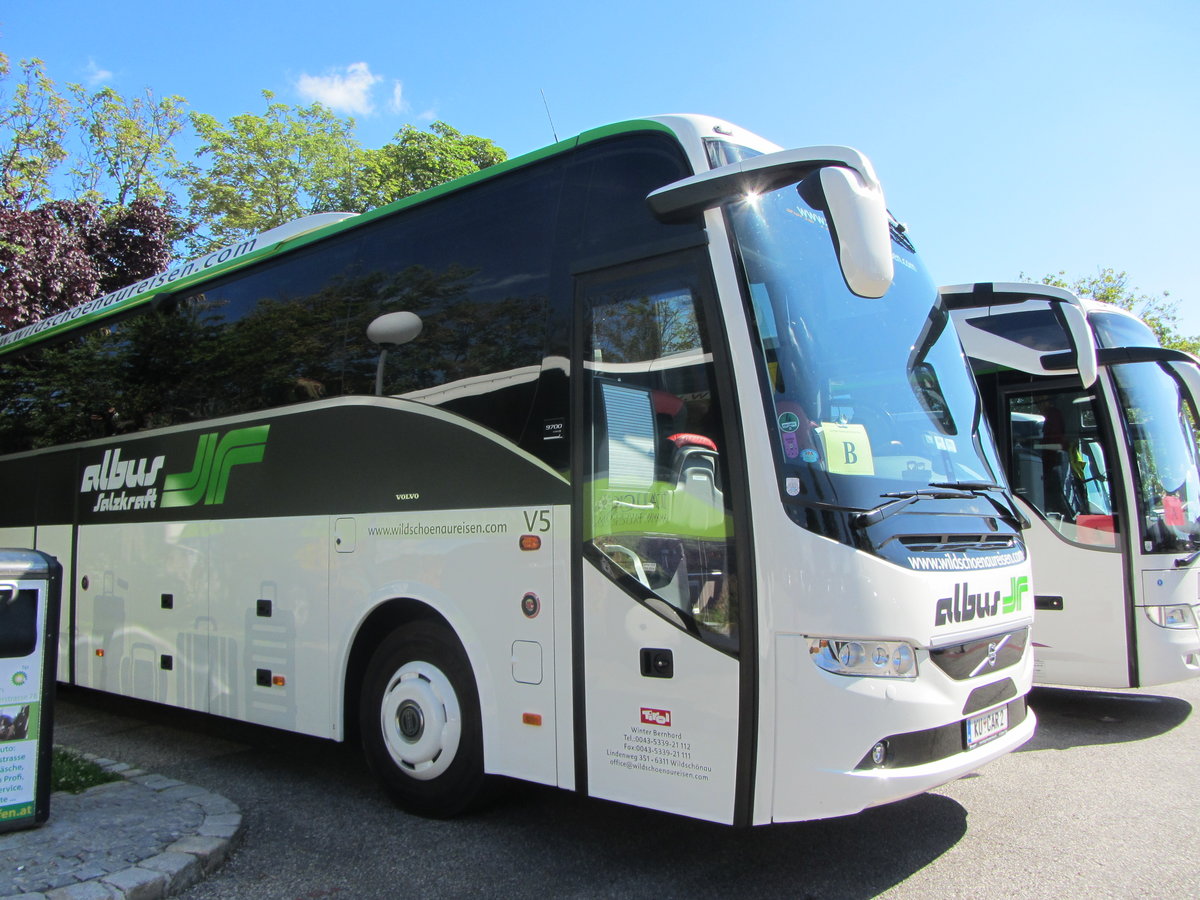Volvo 9700 von Albus Reisen aus �sterreich in Krems gesehen.