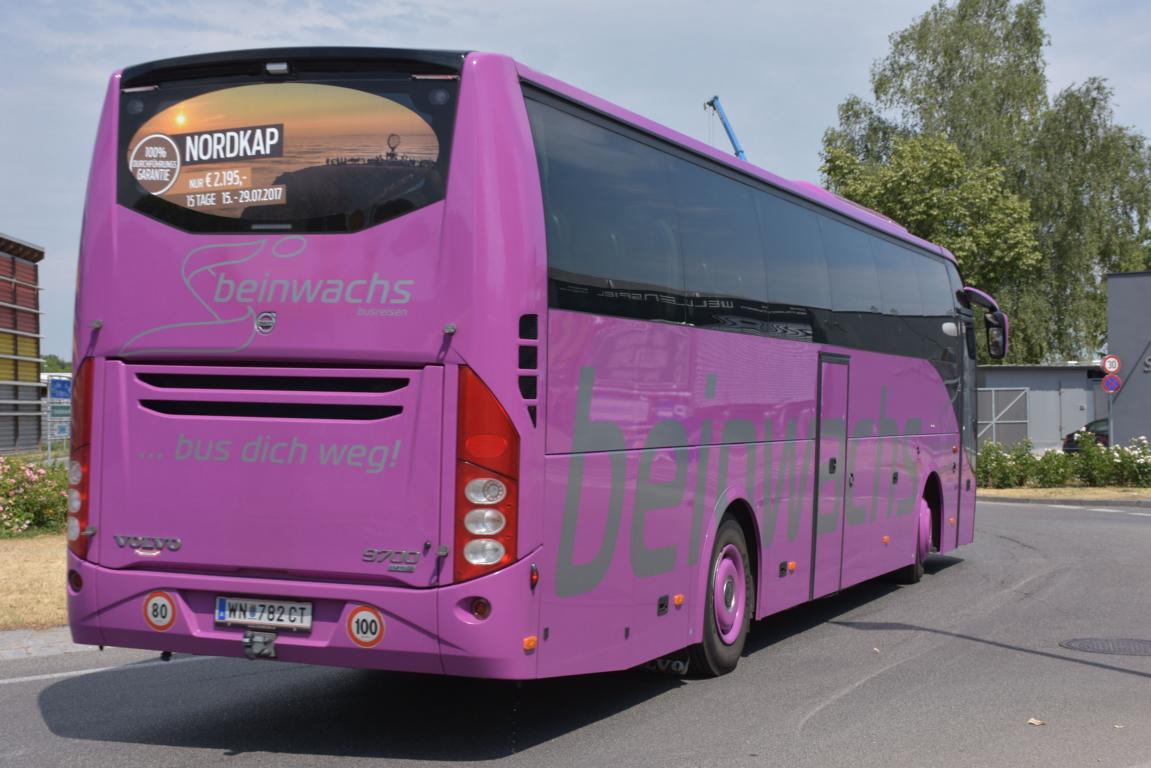 Volvo 9700 von Beinwachs Reisen aus �sterreich 06/2017 in Krems.