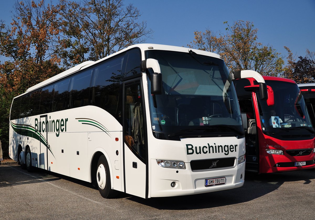 Volvo 9700 von Buchinger Reisen aus �sterreich in Krems.