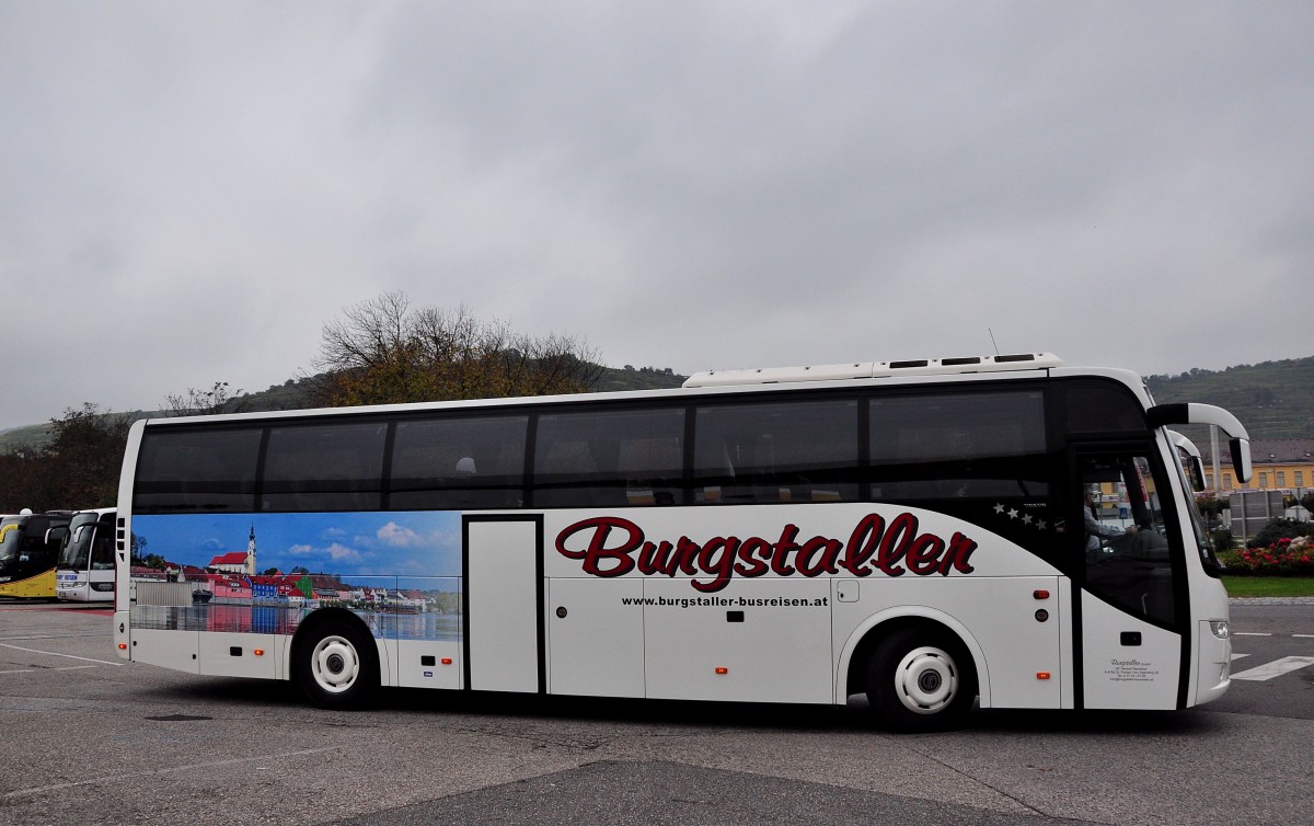 VOLVO 9700 von Burgstaller Reisen aus �sterreich am 11.10.2014 in Krems.