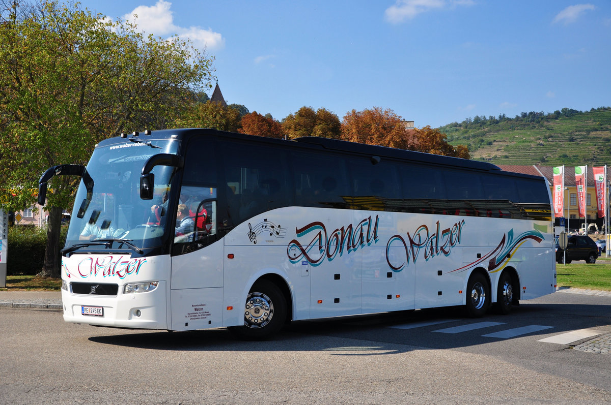 Volvo 9700 vom Busunternehmen WALZER aus �sterreich in Krems. 