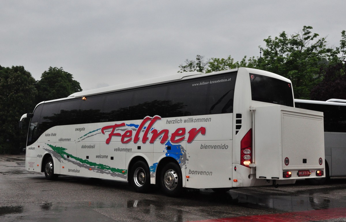 Volvo 9700 von Fellner Reisen aus �sterreich am 23.5.2015 in Krems.