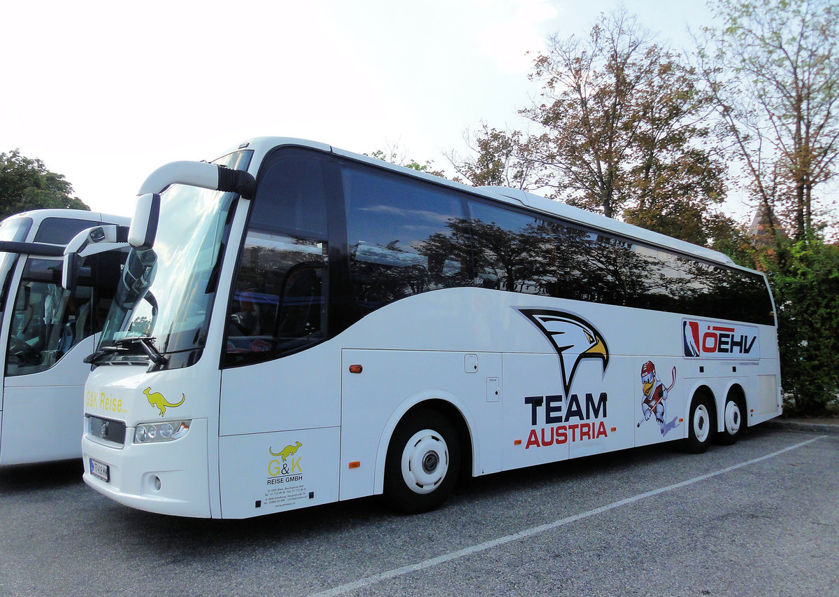 Volvo 9700 von G & K Reisen aus �sterreich in Krems.