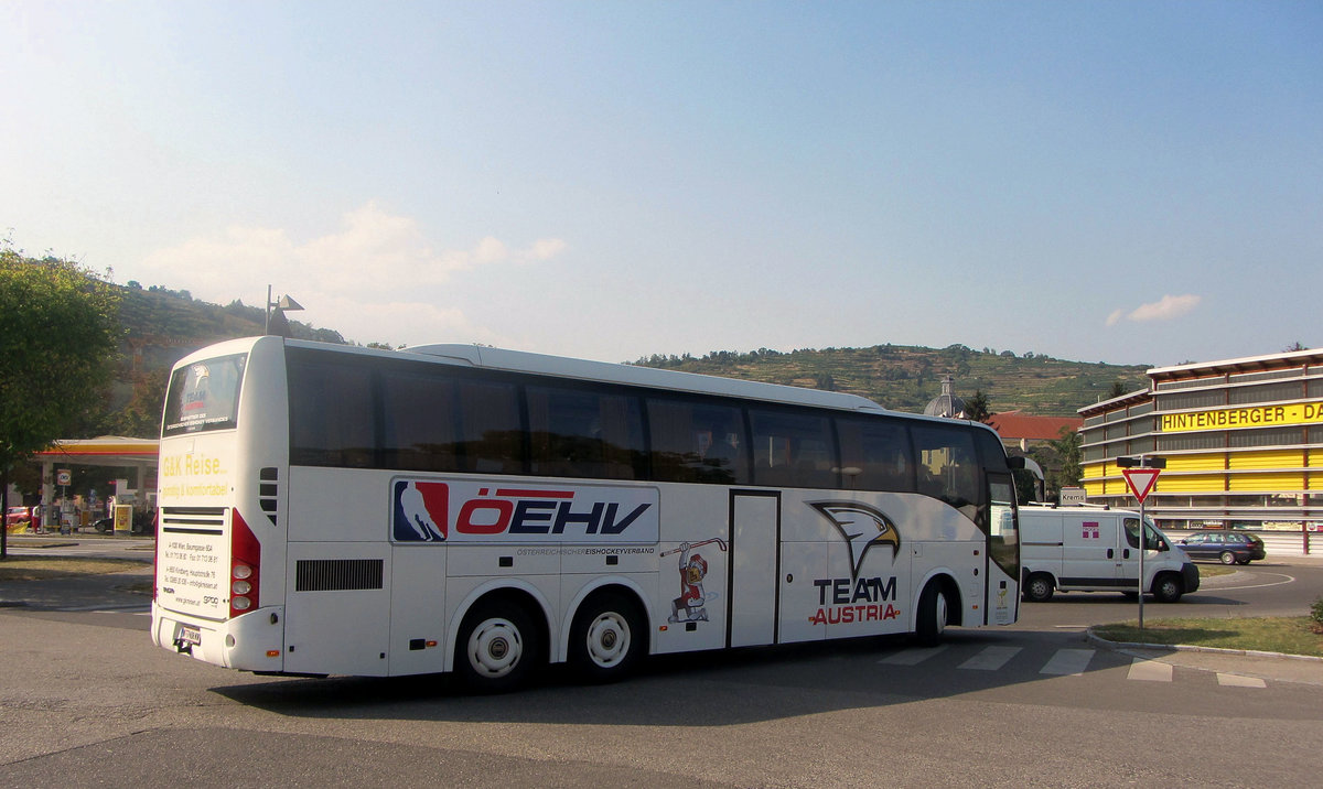 Volvo 9700 von G & K Reisen aus �sterreich in Krems.