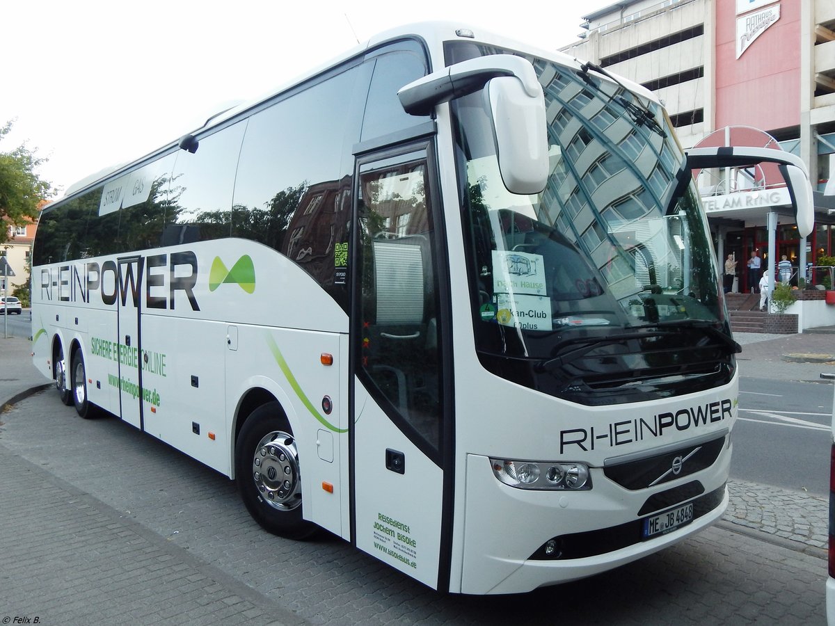Volvo 9700 vom Reisedienst Jochem Bisoke aus Deutschland in Neubrandenburg.