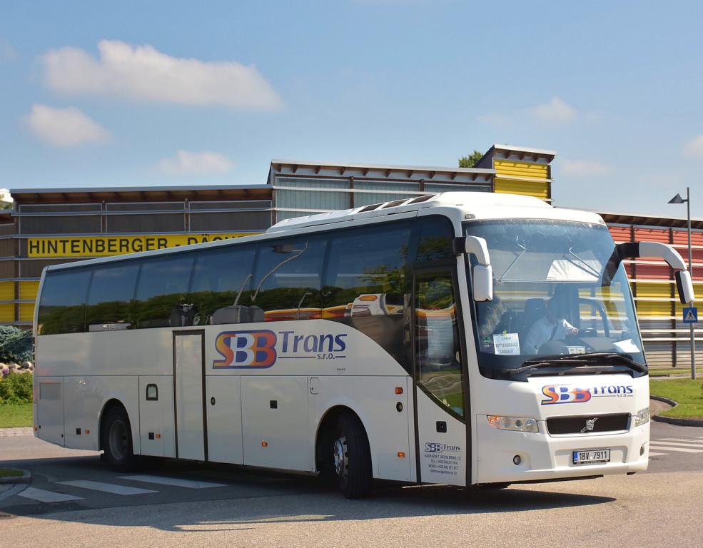 VOLVO 9700 von SBB Reisen aus der CZ im Mai 2018 in Krems.