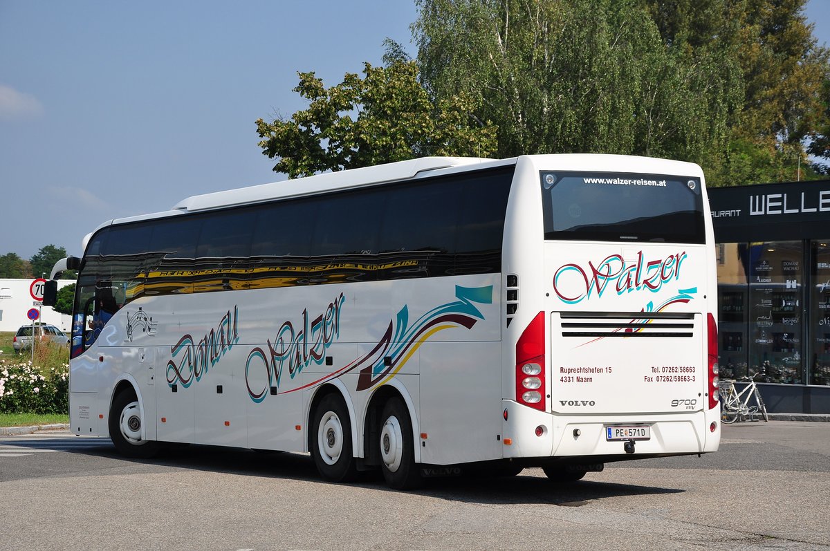 Volvo 9700 von Walzer Busreisen aus �sterreich in Krems.