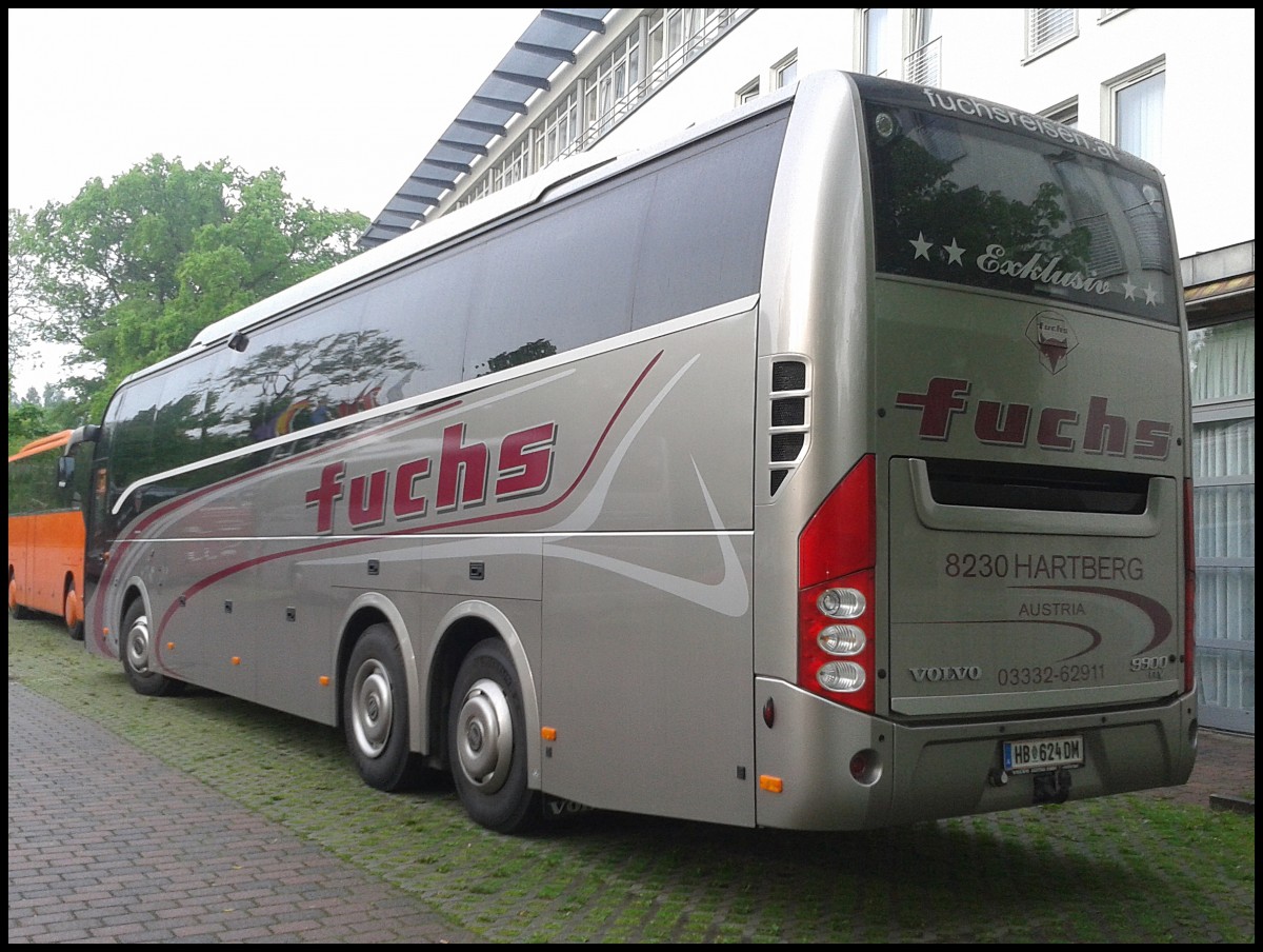 Volvo 9900 von Fuchs aus �sterreich in Bergen.