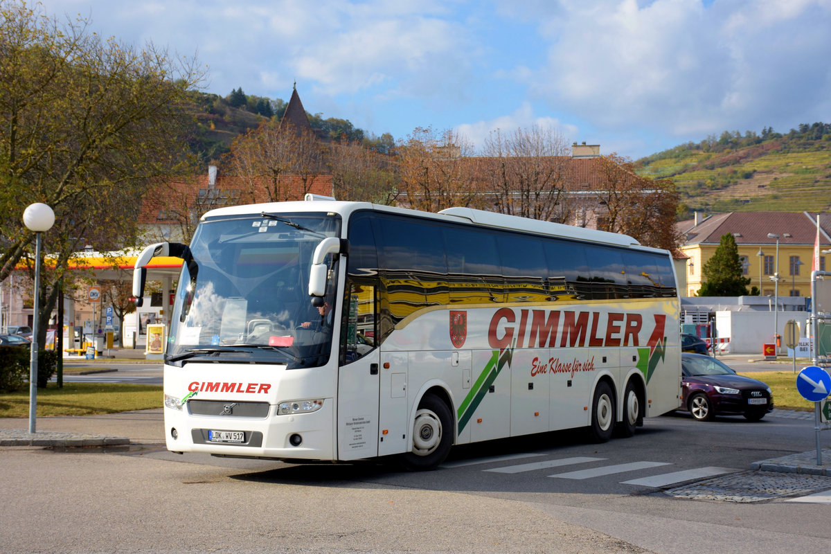Volvo 9900 von Gimmler Reisen aus der BRD in Krems.
