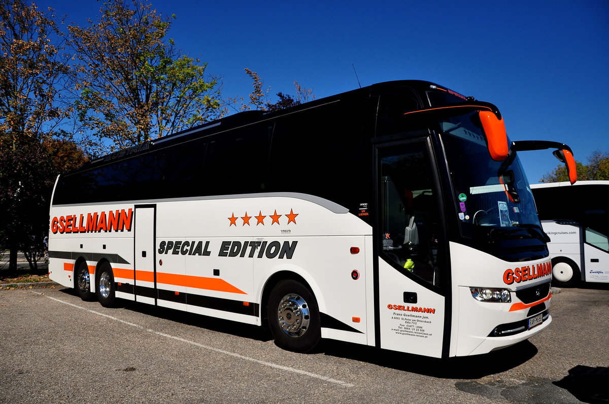 Volvo 9900 von GSELLMANN Reisen aus �sterreich in Krems gesehen.