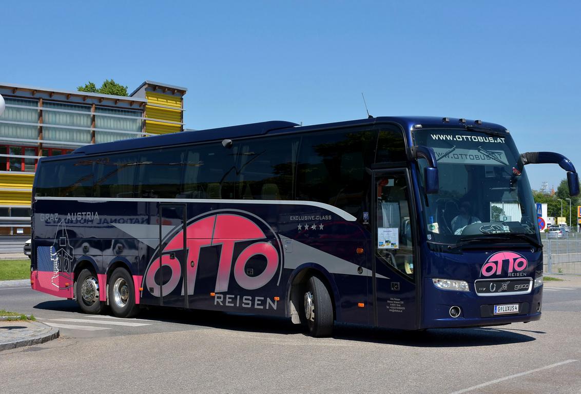 Volvo 9900 von OTTO Reisen aus Graz/�sterreich in Krems.