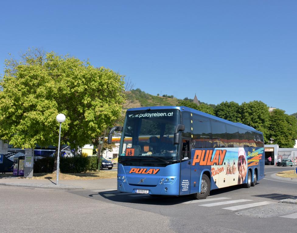 Volvo 9900 von Pulay Reisen aus �sterreich 06/2017 in Krems.
