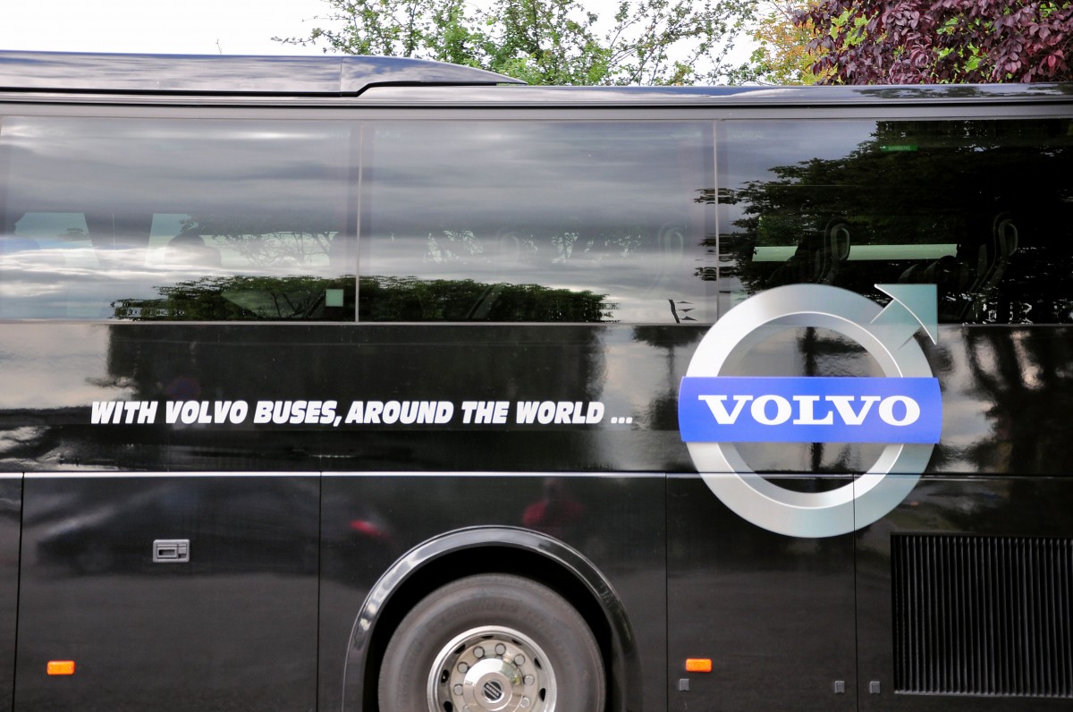 Volvo Logo am 9700ener von Volvo �sterreich im Juni 2015 in Krems gesehen.