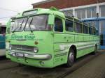 Reiseomnibus Ikarus 55 der  BusBetriebe Wismar  aus dem Landkreis Nordwestmecklenburg (NWM) anl��lich 130 Jahre Strba in Rostock [27.08.2011]