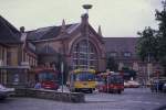 Historische Aufnahme vom 22.8.1988  Hauptbahnhof Osnabr�ck mit Post- und Bahnbussen.