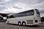 MAN Lions Coach aus Ober�sterreich im Mai 2015 in Krems gesehen.