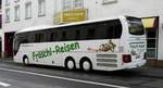MAN Lions Coach des Busunternehmens  FR�SCHL  steht Hotel Mercure in Wiesbaden im Mai 2017