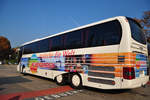 MAN Lion`s Coach Supreme von Heuberger Reisen aus �sterreich in Krems.