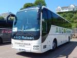 MAN Lion's Coach von Bushandel R�ttgen und angemietet von A&O Reisen aus Deutschland im Stadthafen Sassnitz.