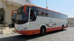 Mercedes Reisebus 2017 in �gypten vor unserem Hotel in Mars Alam gesehen.