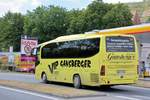 Mercedes Tourino von Gansberger Reisen aus �sterreich 06/2017 in Krems.