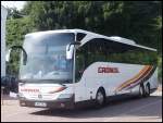 Mercedes Tourismo von Gr�ndl aus Deutschland im Stadthafen Sassnitz.