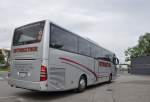 Mercedes Tourismo von Edtbrustner Reisen aus �sterreich am 4.5.2015 in Krems unterwegs.