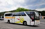 Mercedes Tourismo von Humpelstetter Reisen aus Nieder�sterreich im Juni 2015 in Krems.