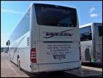 Mercedes Tourismo von Weiss aus �sterreich im Stadthafen Sassnitz.